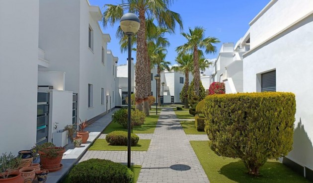 Villa - Återförsäljning - Orihuela Costa - Costa Blanca