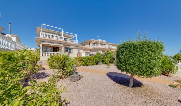 Villa - Återförsäljning - Orihuela Costa - Costa Blanca