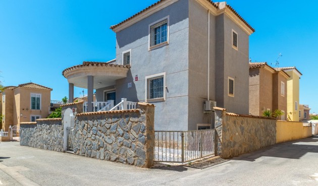 Villa - Återförsäljning - Orihuela Costa - Playa Flamenca Norte