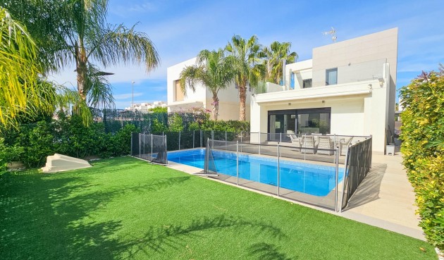 Villa - Återförsäljning - Rojales - Cuidad Quesada