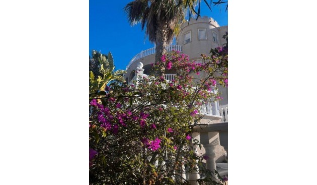 Villa - Återförsäljning - Rojales - La Marquesa