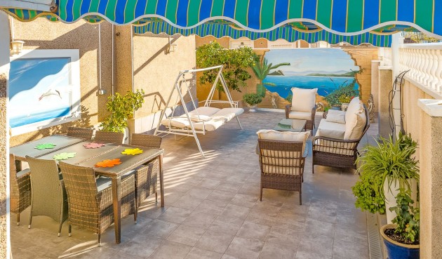 Villa - Återförsäljning - Torrevieja - Costa Blanca
