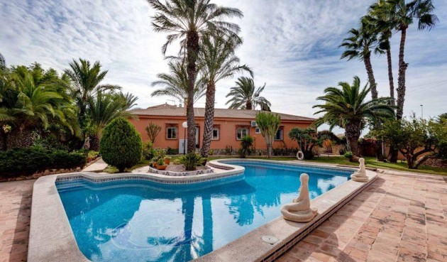 Villa - Återförsäljning - Torrevieja - La Siesta - El Salado - Torreta