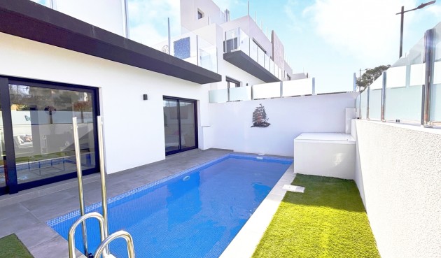 Villa - Återförsäljning - Villamartin - Costa Blanca