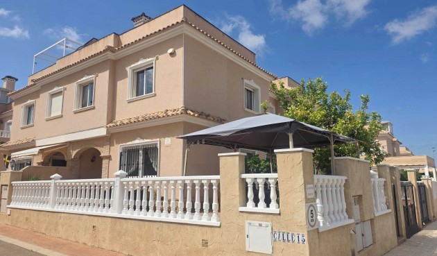 Villa - Återförsäljning - Villamartin - Costa Blanca