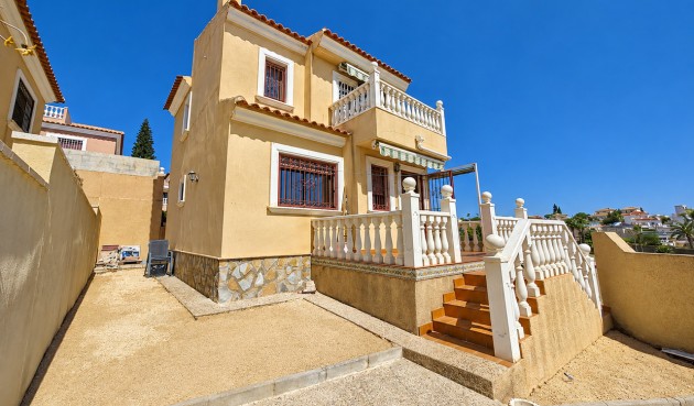 Villa - Återförsäljning - Villamartin - Costa Blanca