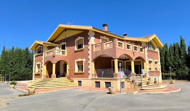 Villa - Återförsäljning - Yecla - Inland