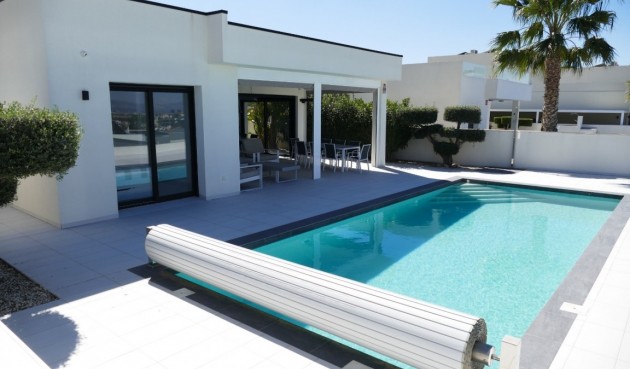Villa - Brukt - Benijofar - Costa Blanca