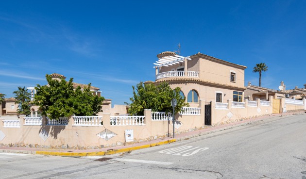 Villa - Brukt - Benijofar - Costa Blanca