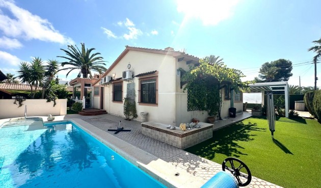 Villa - Brukt - Cabo Roig - BO-87329
