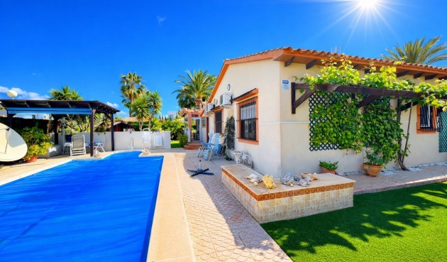 Villa - Brukt - Cabo Roig - Costa Blanca
