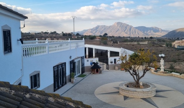 Villa - Brukt - Hondón de los Fráiles - BO-89244