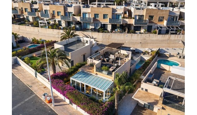 Villa - Brukt - La Zenia - BO-95311