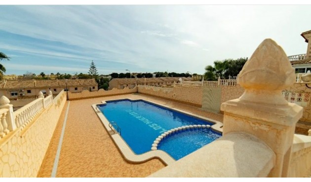 Villa - Brukt - Los Balcones - Costa Blanca