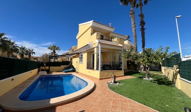 Villa - Brukt - Orihuela Costa - Costa Blanca
