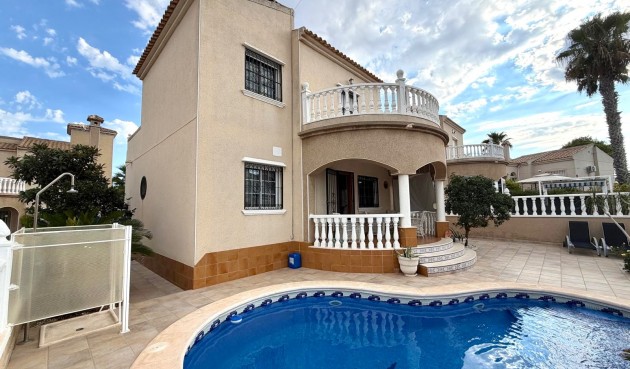 Villa - Brukt - Orihuela Costa - Costa Blanca