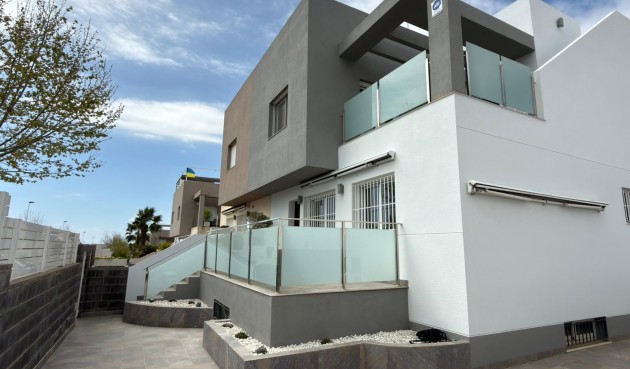 Villa - Brukt - Torrevieja - Costa Blanca