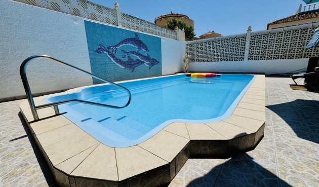 Villa - Brukt - Torrevieja - La Siesta - El Salado - Torreta