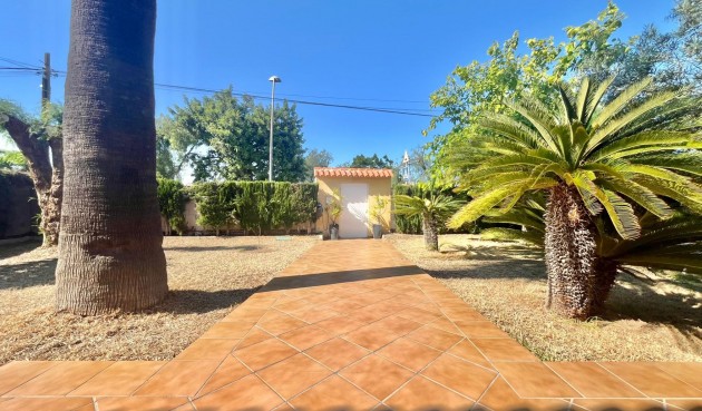 Villa - Brukt - Torrevieja - Los Balcones - Los Altos del Edén