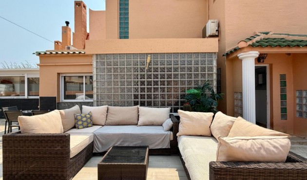 Villa - Brukt - Torrevieja - Los Frutales