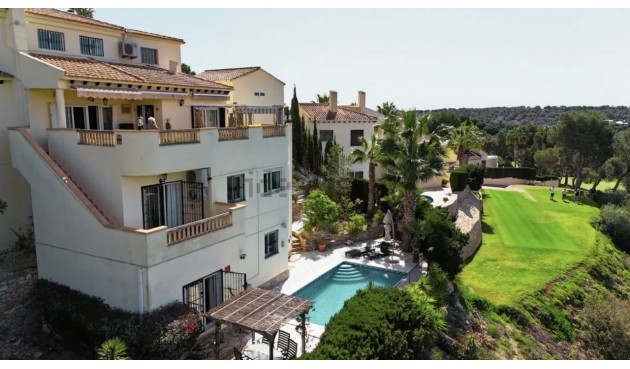 Villa - Brukt - Villamartin - Costa Blanca