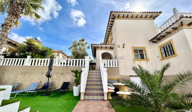 Villa - Brukt - Villamartin - Costa Blanca