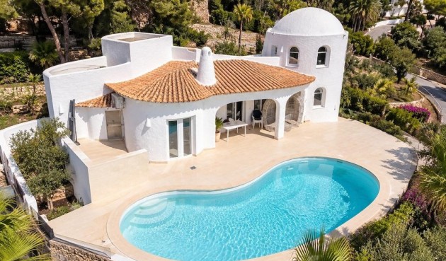 Villa - Resale - Altea -
                Costa Blanca
