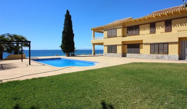 Villa - Resale - Cabo Roig - BO-80208