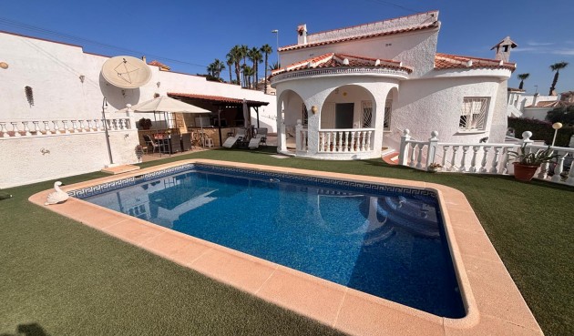 Villa - Resale - Ciudad Quesada - Costa Blanca