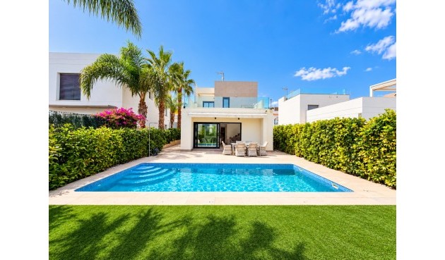 Villa - Resale - Ciudad Quesada - Costa Blanca