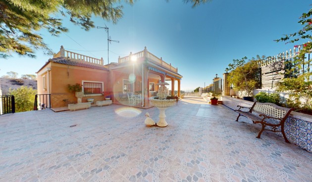 Villa - Resale - Crevillent - Inland