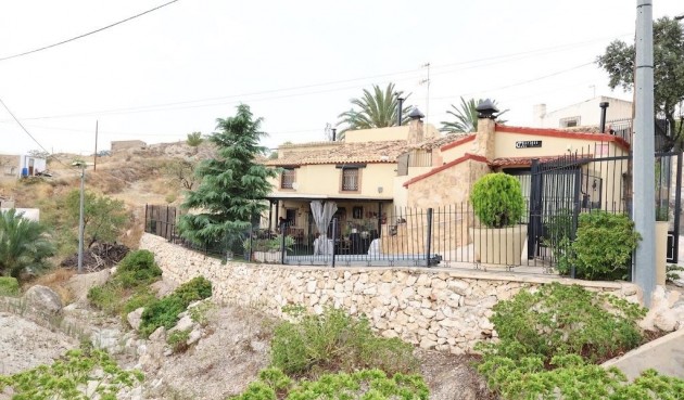 Villa - Resale - Fortuna - BO-55126