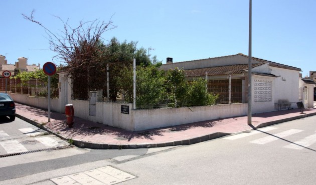 Villa - Resale - Guardamar del Segura - Costa Blanca