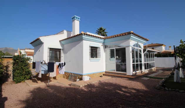 Villa - Resale - Hondón de las Nieves - Inland