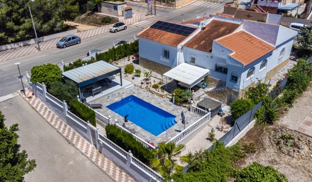 Villa - Resale - La Marina - Costa Blanca