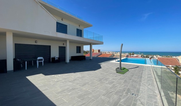Villa - Resale - La Mata - BO-80586
