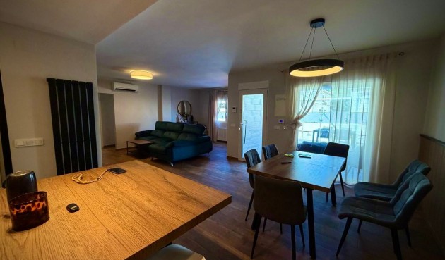 Villa - Resale - Los Balcones - Barrio Los Balcones - Los Altos del Edén