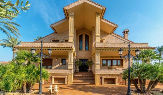 Villa - Resale - Molins - Inland