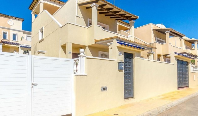 Villa - Resale - Orihuela Costa - BO-69577