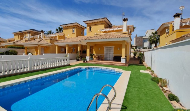 Villa - Resale - Orihuela Costa - BO-86045