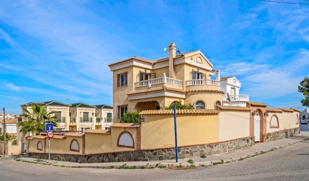 Villa - Resale - Orihuela Costa - Costa Blanca
