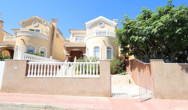Villa - Resale - Orihuela Costa - Costa Blanca