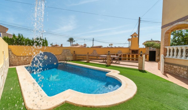 Villa - Resale - Orihuela Costa - La Florida