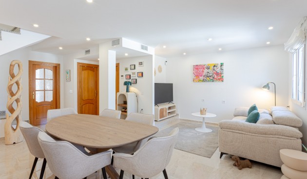 Villa - Resale - Pilar de la Horadada - Costa Blanca