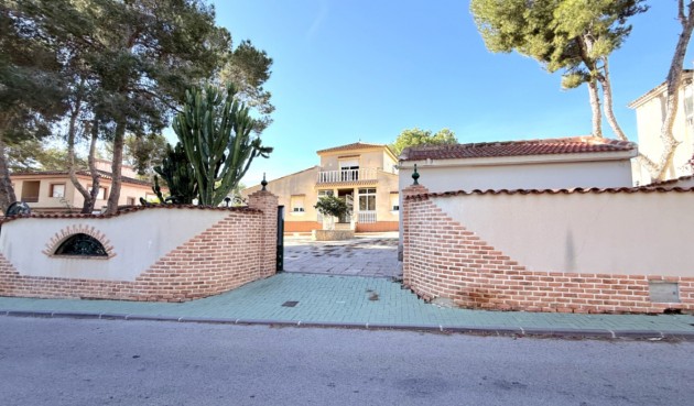 Villa - Resale - Pilar de la Horadada - Costa Blanca