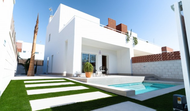 Villa - Resale - Pilar de la Horadada - Costa Blanca