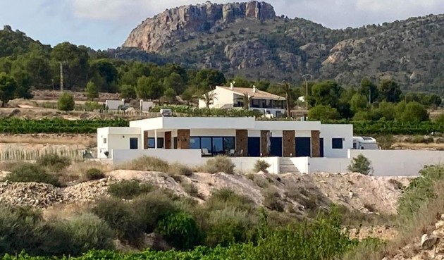 Villa - Resale - Pinoso - Inland