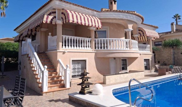 Villa - Resale - Rojales - Rojales
