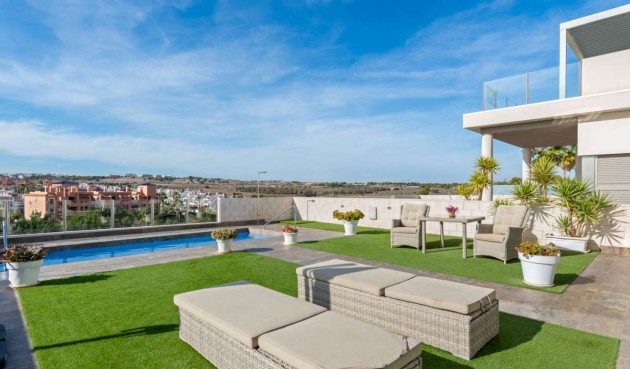 Villa - Resale - Villamartin - Costa Blanca