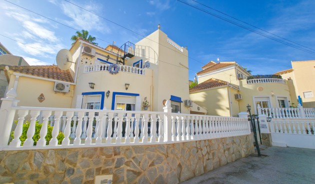 Villa - Resale - Villamartin - Costa Blanca